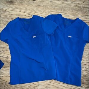 Figs Caterina Slim Scrub Tops